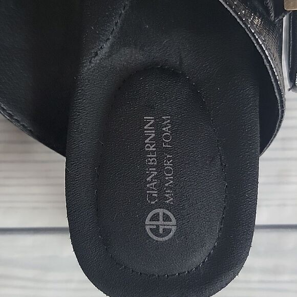 Giani Bernini Rivver t-strap thong sandals in black Women's Size 8.5 - Picture 6 of 10